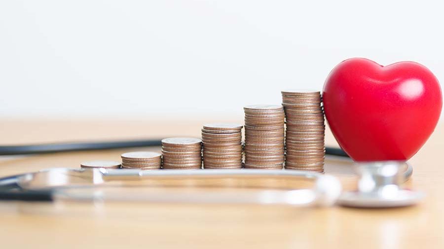 Stethoscope and money 