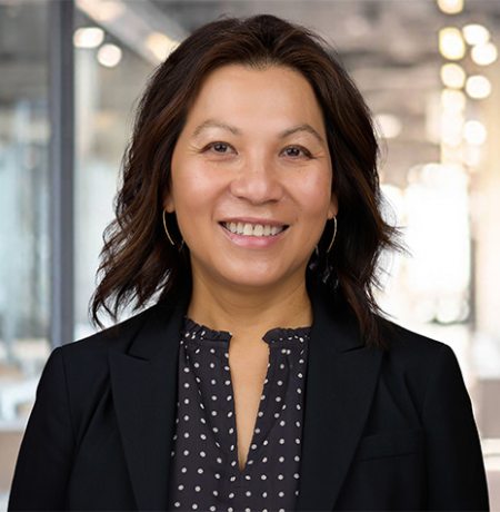 Monica Hong headshot