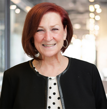 Maureen Frye headshot