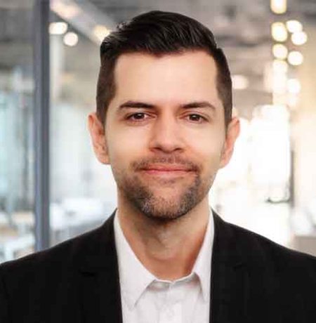 Andrew Rebhan headshot