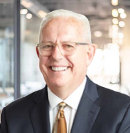 Michael Busch headshot