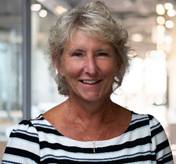 Bonnie-Proulx-headshot