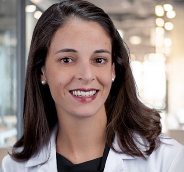 Elizabeth Mack headshot